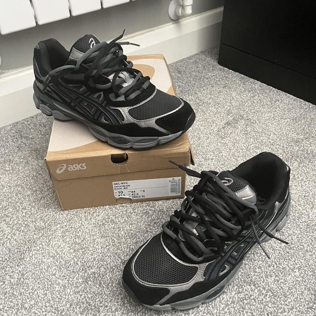 ASICS Gel-NYC Graphite Grey